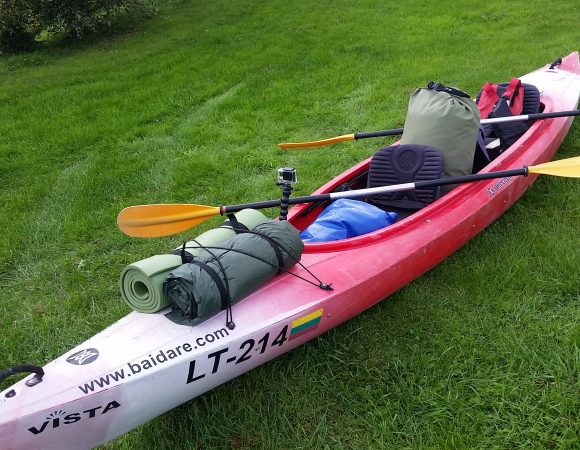 Kokius daiktus būtina pasiimti plaukiant baidare?